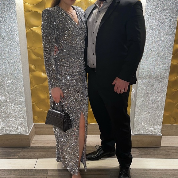 Zeena Zaki Gown - Picture 5 of 5